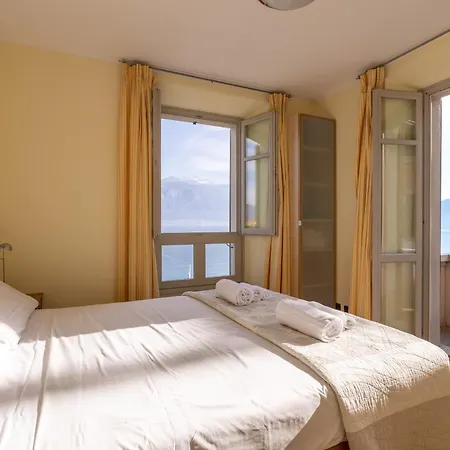 Julia - Apartment Menaggio